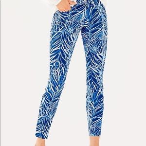 Lilly Pulitzer South Ocean Skinny Crop